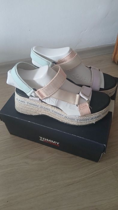 Дамски сандали Tommy Hilfiger