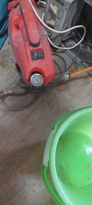 Газ вода апарат сотилади