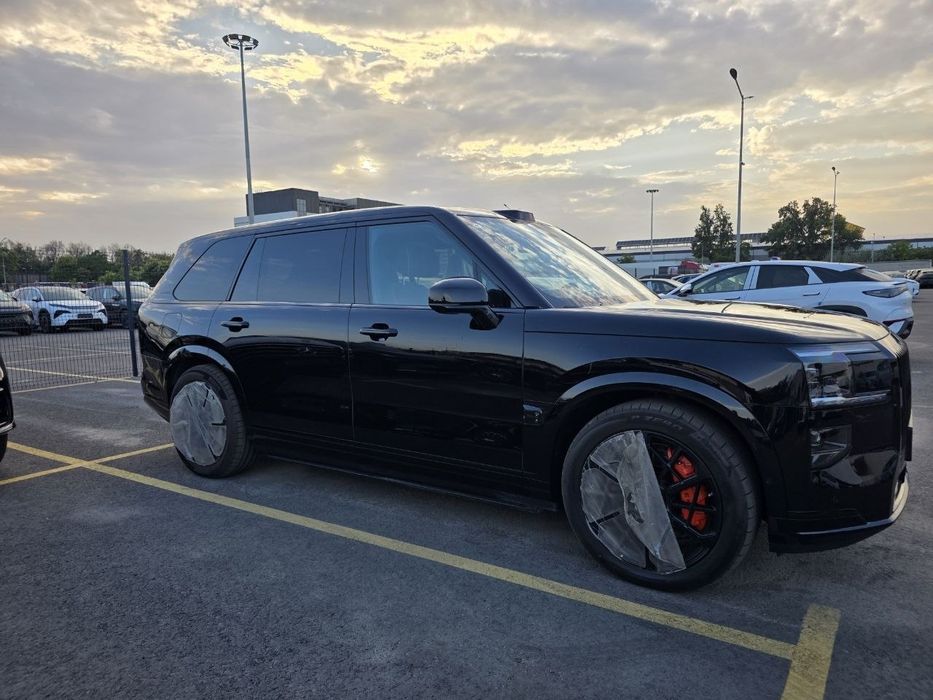 Zeekr 9x Hayper Blac edition 2026 srochna