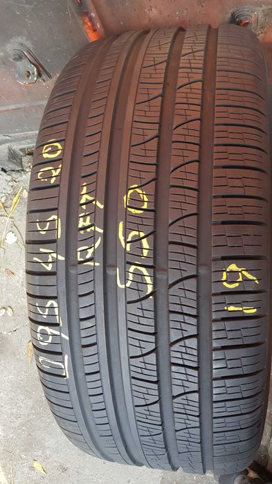 Pirelli  295/45/20