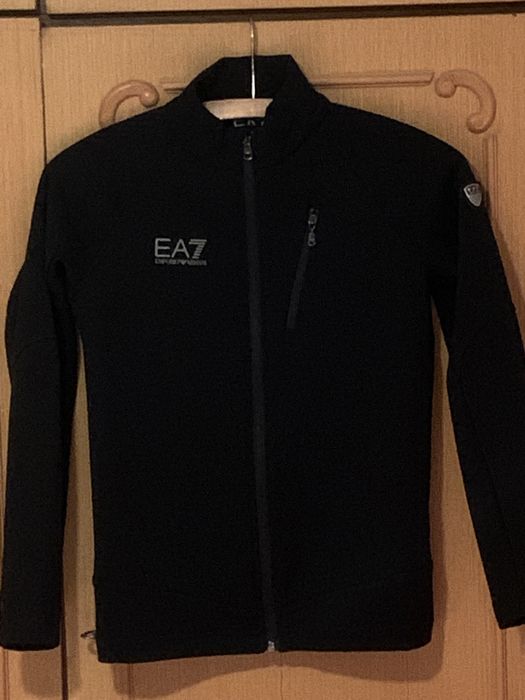 Запазени  горнища и блуза