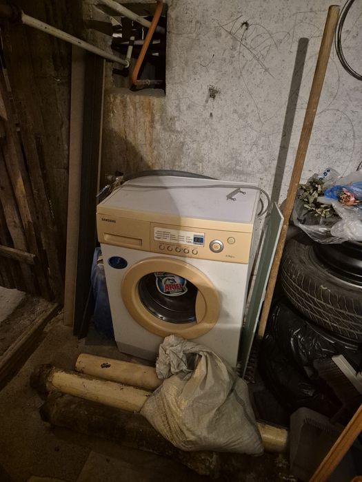 Продам стиральную машину Samsung