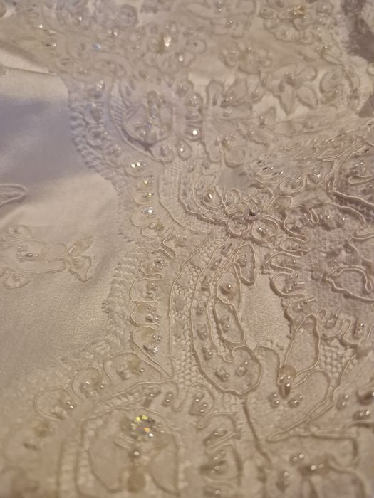 Rochie de mireasă nouă