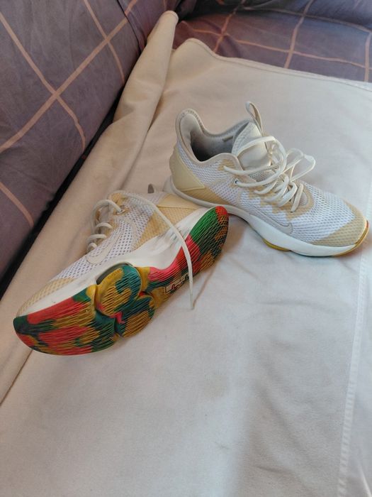 Кроссовки оригинал