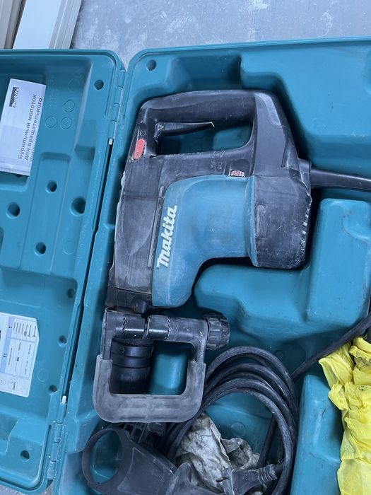 Перфоратор оргинал макита сотилади