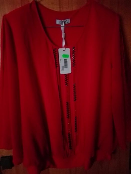 Bluza elganta marimea 44 noua cu eticheta