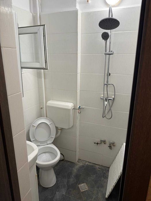 Apartament de inchiriat Sector 5
