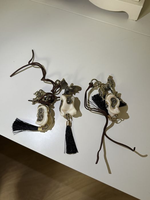 Асык аксессуары-подвеска необычная