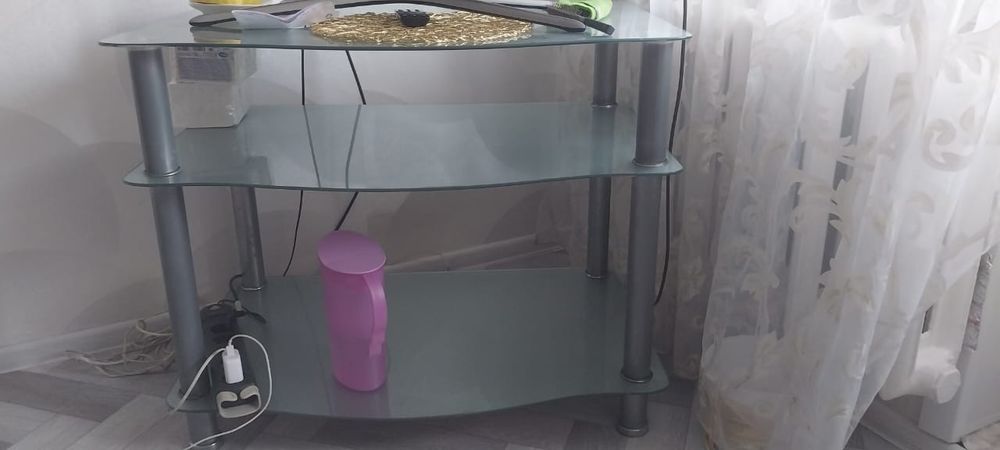 Продам подставка под телевизор