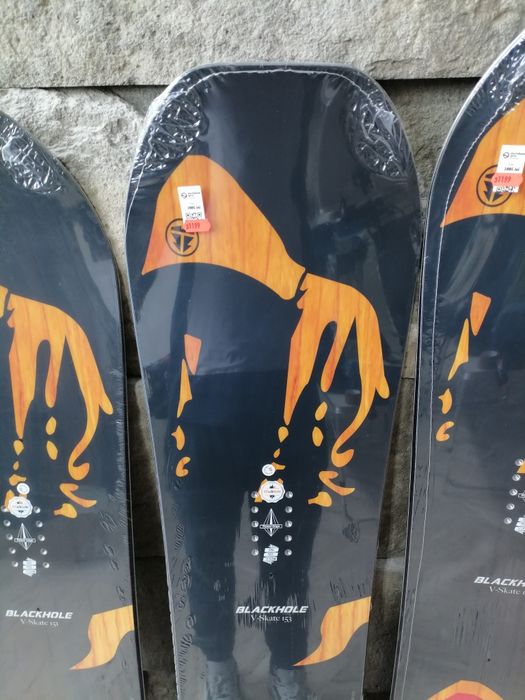 Placa snowboard Blackhole Vskate Nou! 151,153,155,157 cm