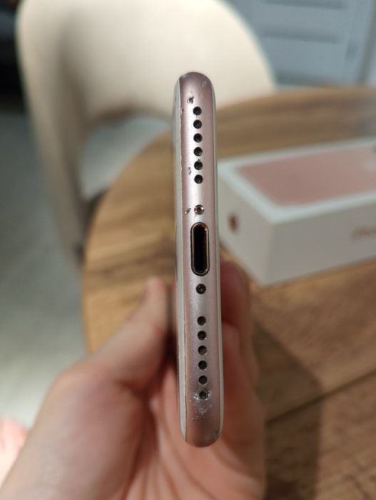 iPhone 7 с коробкой