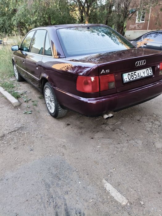 Ауди А6 2002 года