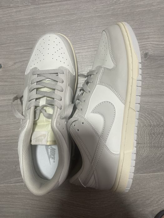 Nike dunk bone white