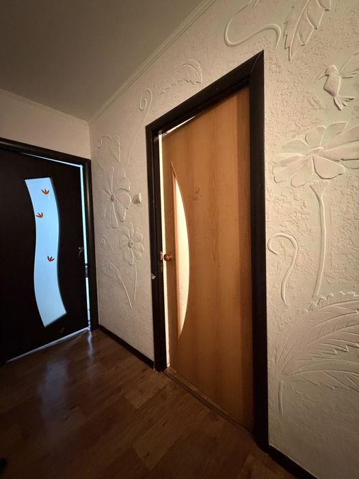 Продается 2-х комн.кв Школьник , СОШ 21