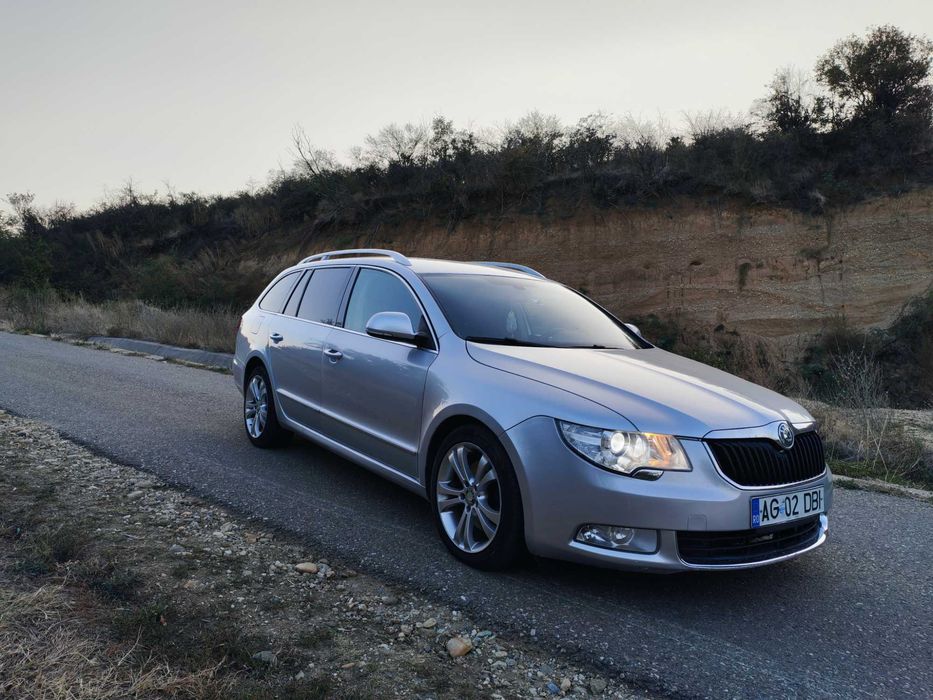 SKODA Superb 0 — imagine 2