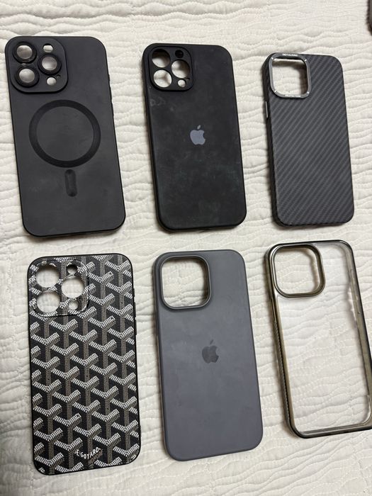 Чехол на телефон