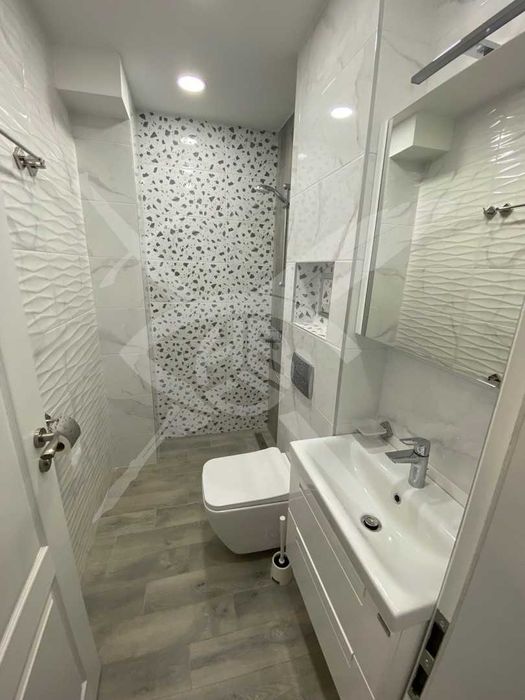 Дава се под наем Двустаен апартамент в София, Изток - 71 кв.м за 817.53 € - Снимка #8