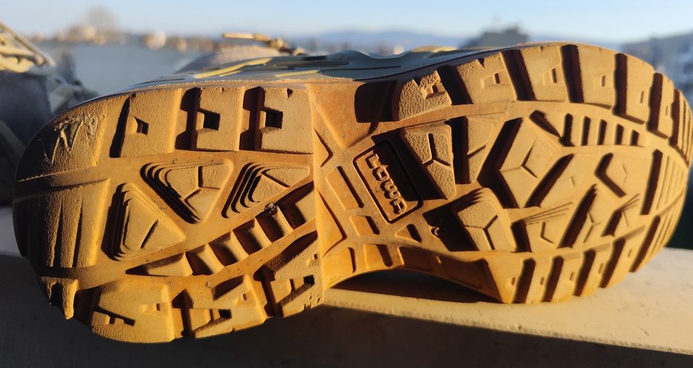 Тактически обувки Lowa