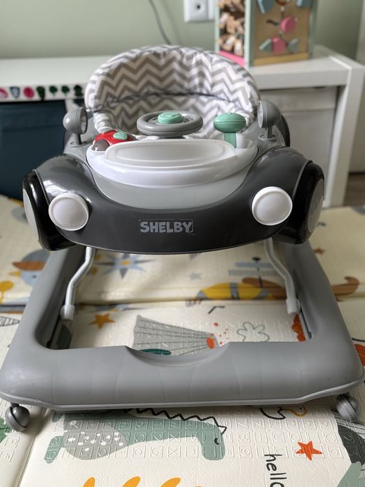 Продавам проходилка Cangaroo