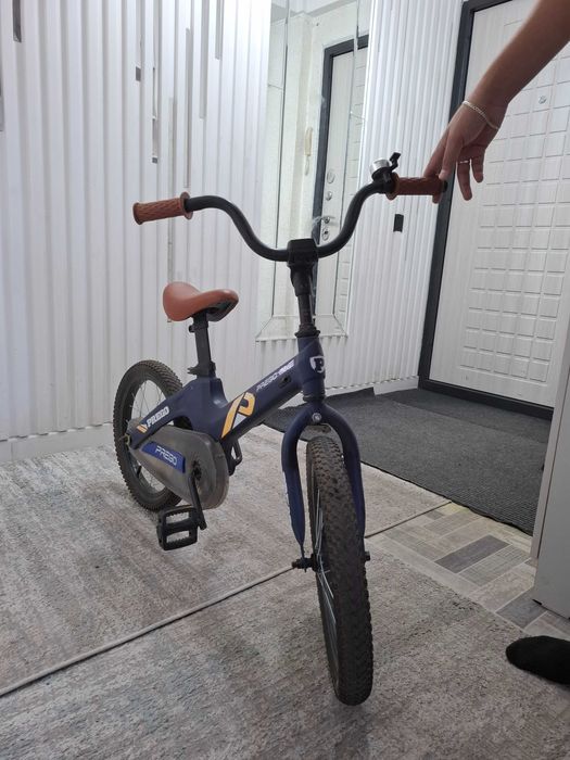 Продам велосипед, 4-7 лет