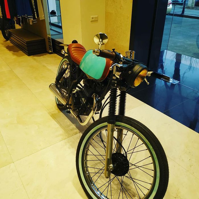 Cafe racer Honda XL125s