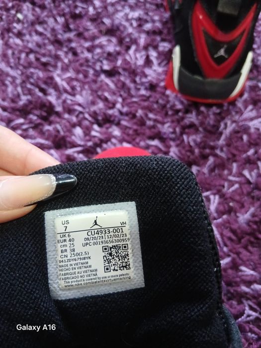 Jordan True Flight Black Red marime 40