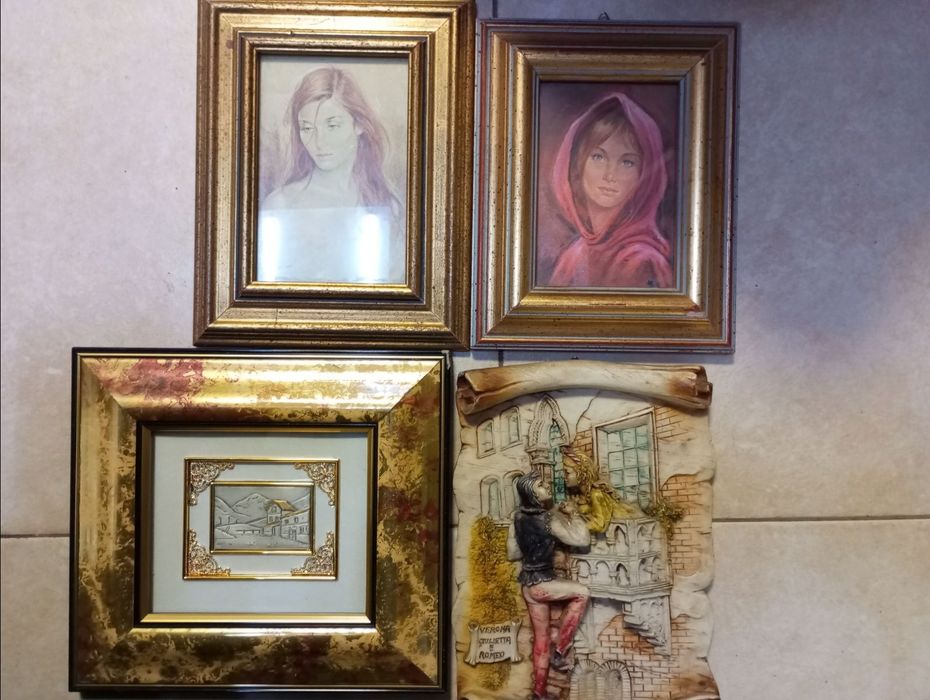 Малки картини рамкирани