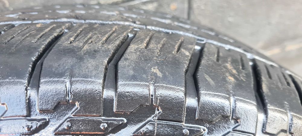 Продается БУ летние шины 265/60 R18