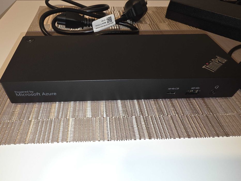 ThinkPad Universal Thunderbolt 4 Smart Dock (40B10135EU)