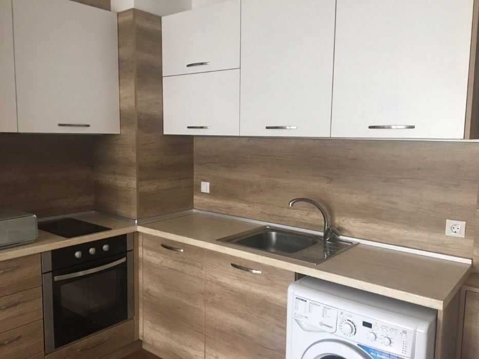 Дава се под наем Двустаен апартамент в София, Яворов - 75 кв.м за 362.1 € - Снимка #1