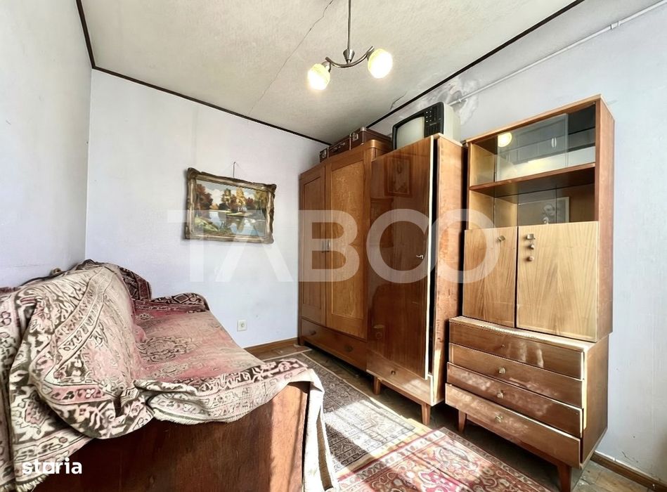 Apartament cu 2 camere in Gheorgheni in bloc izolat cu boxa la subsol — fotografia 3