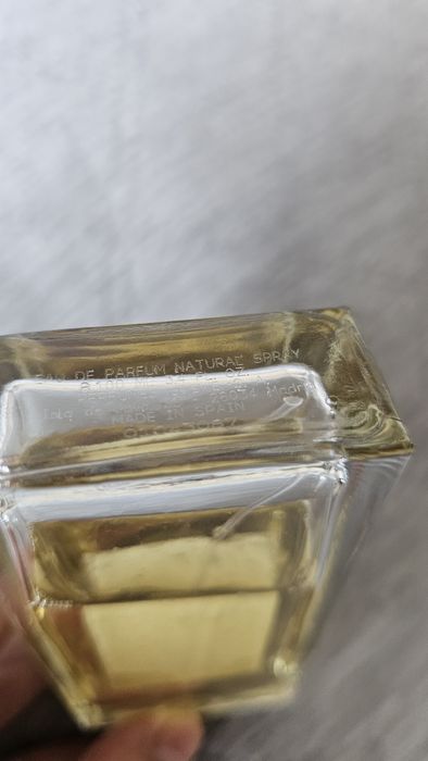 Продам парфюм Loewe 001