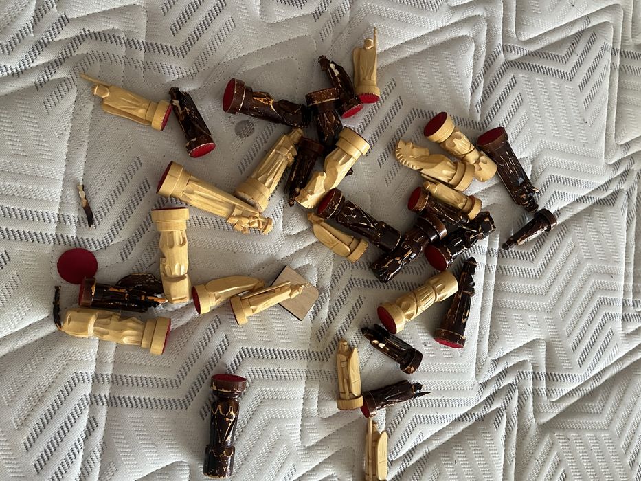 Продам  2 в 1 нарды и шахматы