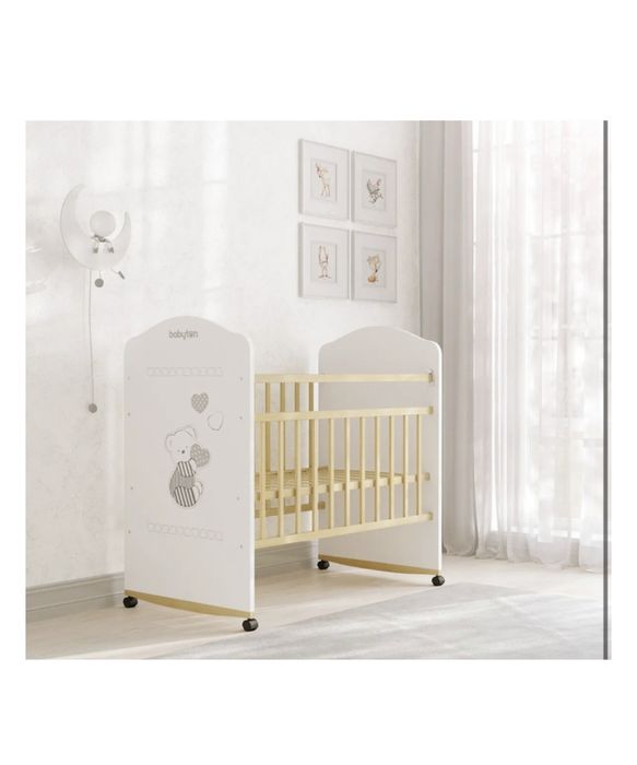 Продам детскую кроватку Babyton