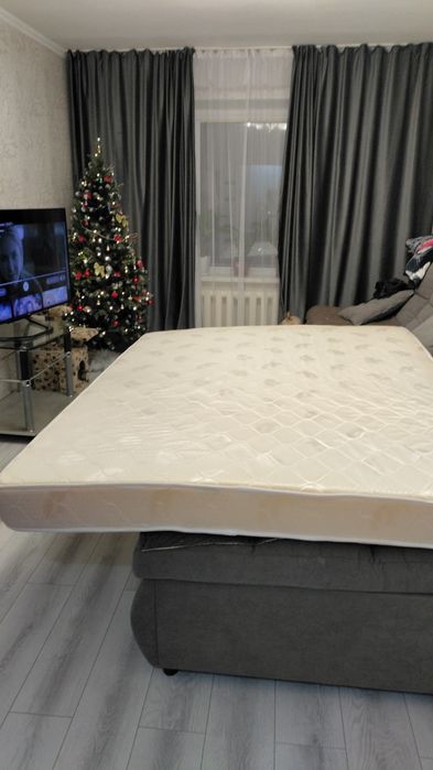 Продам матрас 160/200