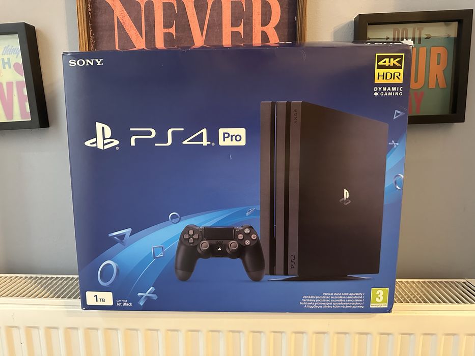 Playstation 4 Pro 1Tb - PS 4 pro cu jocuri
