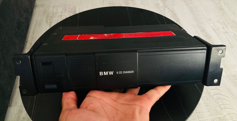 Оригинална навигация с CD CHANGER & GPS navigation system за БМВ Е46