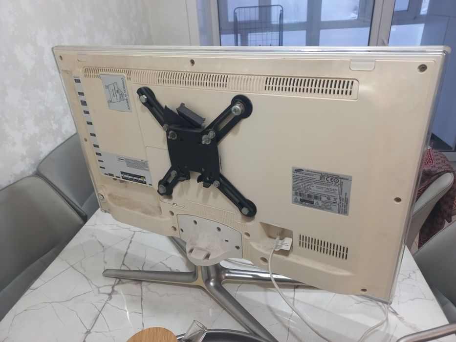 Продам хорошую телевизор