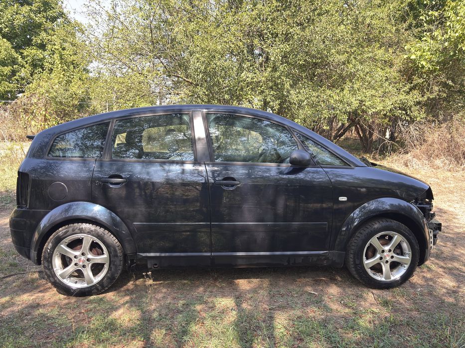 Audi A2 1.4i на части
