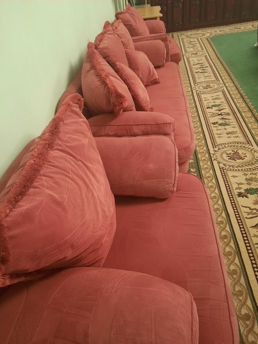 Диван в гостиную