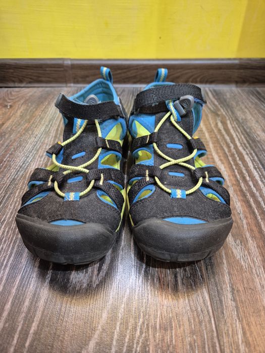Сандали KEEN номер 38