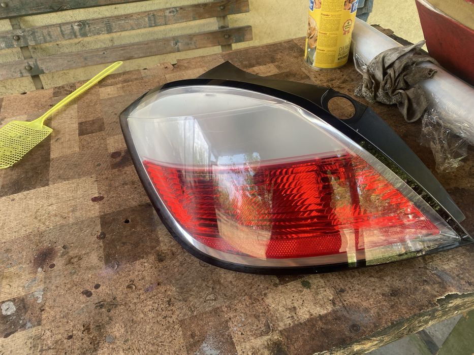 Стоп заден ляв за опел астра хаш