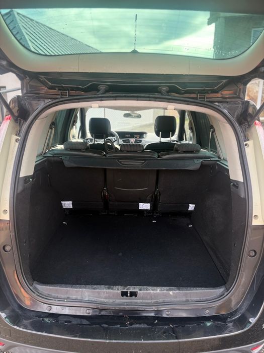 Renault grand scenic bose euro 5