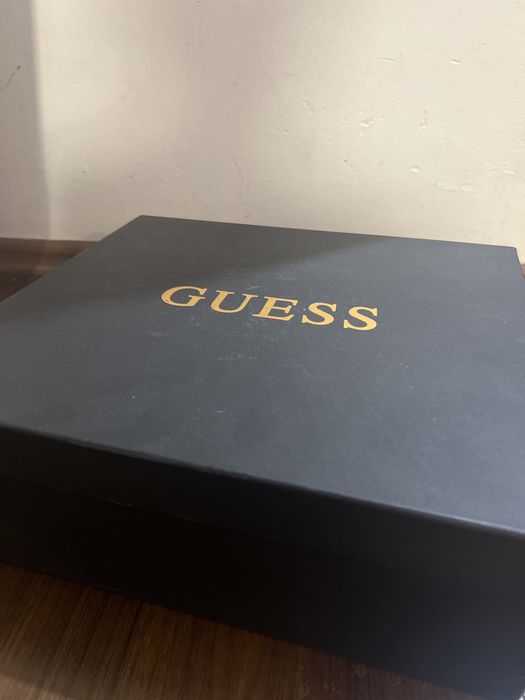 Ugg guess ultra mini nr 39