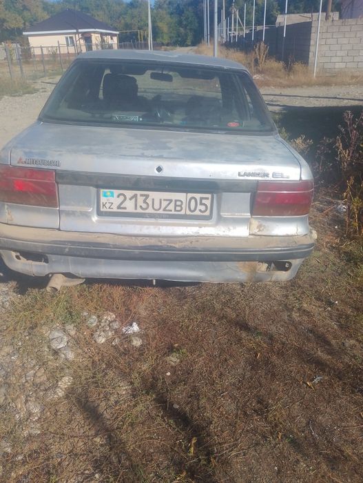 Митсубиси лансер