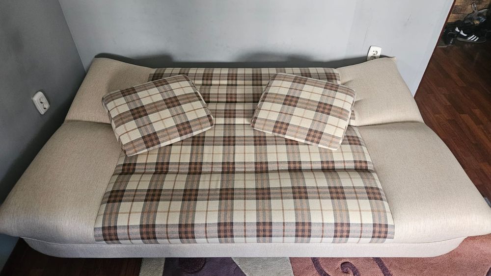 Продам диван и 2 кресла