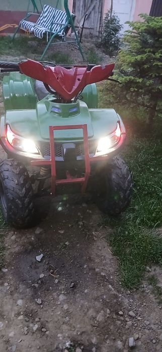 Vând ATV de copii