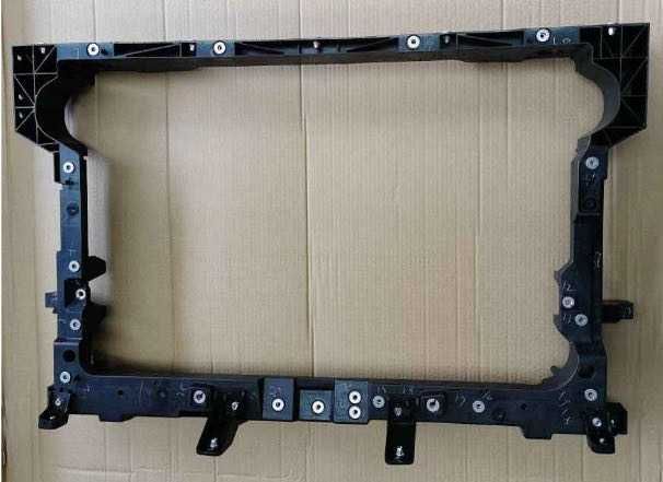 Передний бампер Geely Coolray