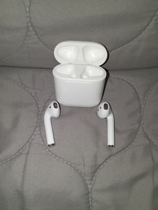 Наушники в стиле AirPods