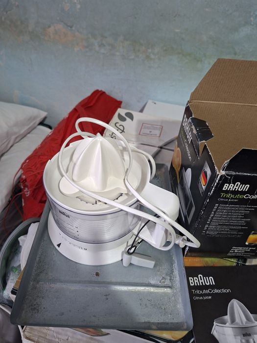 Цитрусовая соковыжималка фирмы BRAUN